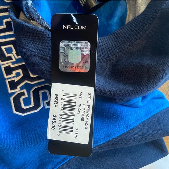 Boys youth medium NWT chargers hoodie - Picture 6 of 8